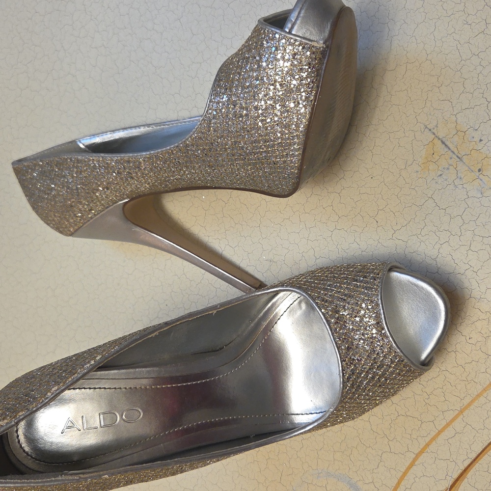 Aldo Silver Emblished Peep-Toe Platform High Heels